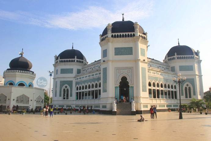 Masjid Raya Al-Mashun Medan Masjid Raya Al-Mashun Medan