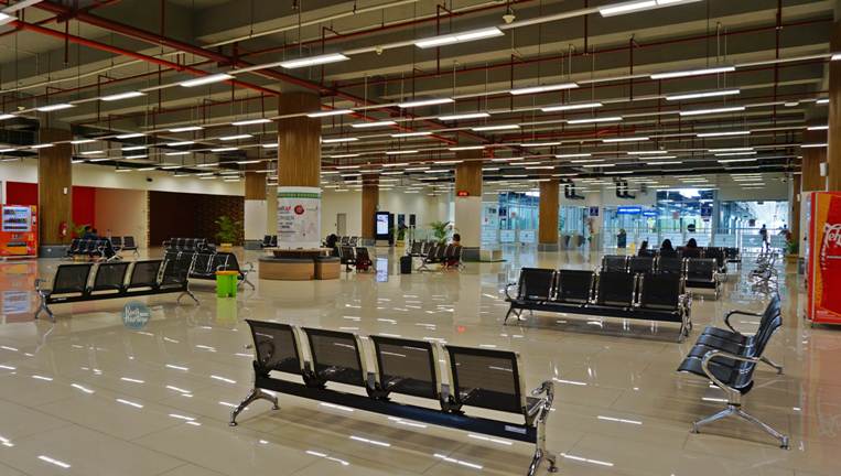 Naik Kereta Api Bandara Kualanamu