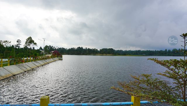Danau Aek Natonang Samosir